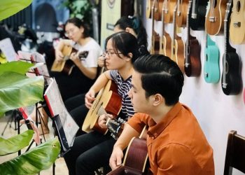 Lớp Nhạc LÊVI – Nơi học đàn tại Tân Phú