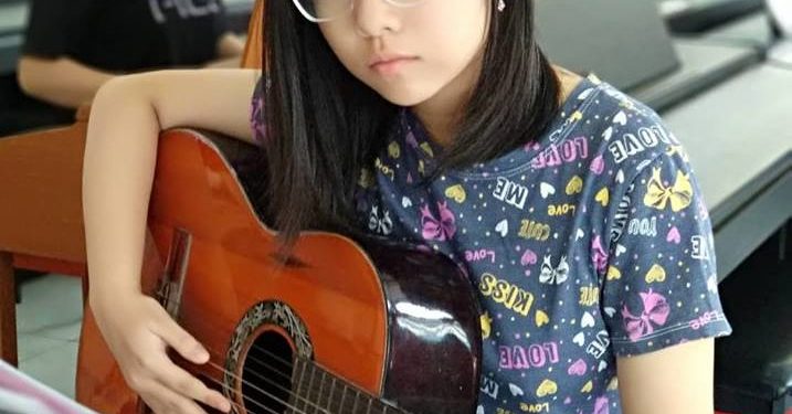 Học đàn ở Tân Phú – Trung tâm âm nhạc FASOL